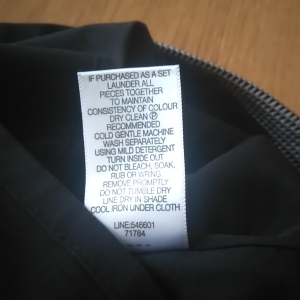 Suits You by Jacqui E Houndstooth pattern suit skirt AU 14 and jacket AU 12 - Picture 5 of 10